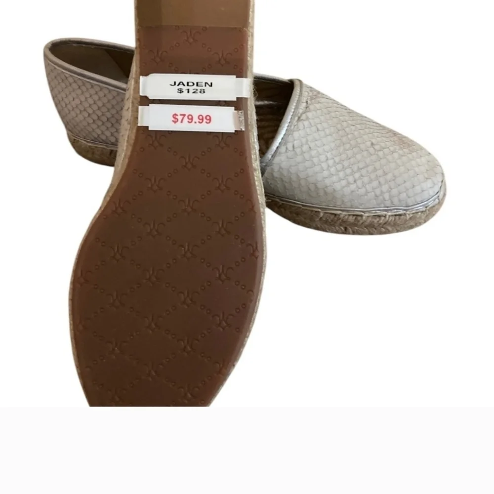 Johnston & Murphy Shoes Womens Size 6.5 Grey Suede Jaden Espadrilles Scale Jute